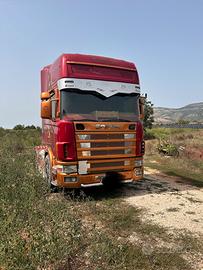Scania 144 530