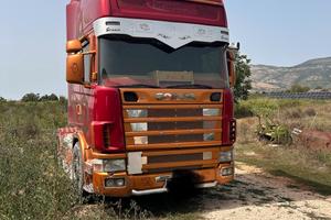 Scania 144 530