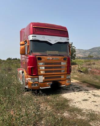 Scania 144 530
