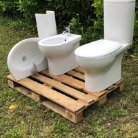 Sanitari del bagno x 4 (Vasi,lavabi,bidet,rubinet)