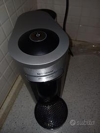 Macchina caffè NESPRESSO VERTUO