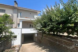 PORZIONE DI QUADRIFAMILIARE A LADISPOLI