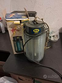 lampada antizanzare