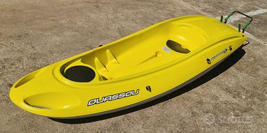 kayak monoposto giallo