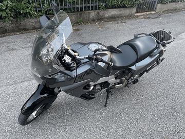 Aprilia Caponord 1000