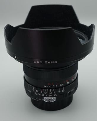 Nikon-Zeiss