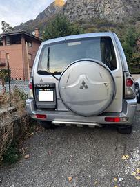MITSUBISHI Pajero 3.2 16V DI-D 3p. AUTOCARRO