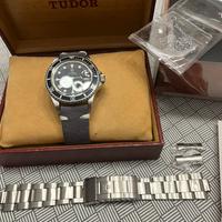 Tudor Submariner 79090