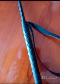 frustino per equitazione 