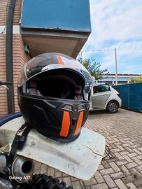 casco moto da strada 