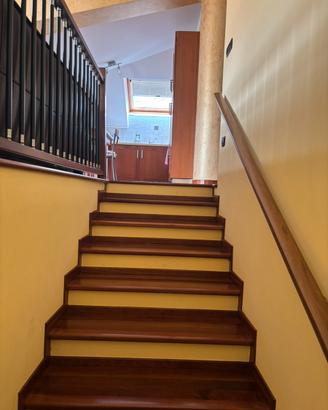 Trilocale mansardato a Tramutola (PZ)