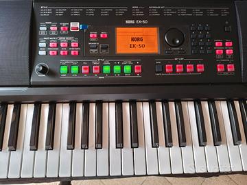 TASTIERA KORG EK 50 USATA POCHISSIMO