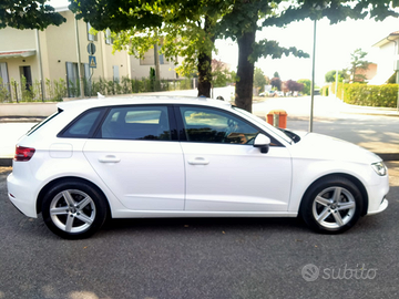 Audi A3 1.6 sportback 116 cv TDI