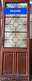 porta in legno 