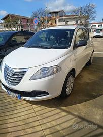 LANCIA Y SILVER
