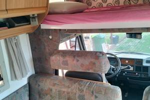 CAMPER  MANSARDATO