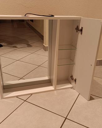 Mobiletto bagno