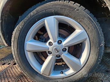 pneumatici M+S  215/60 R17