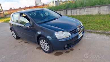 golf 5 1.9 105cv 6marce Addata per neopatentati