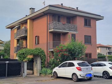 Desio monolocale arredato 590 mensili