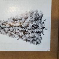 albero 🌲 natalizio innevato 