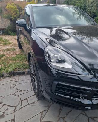 Porsche Cayenne Coupè dicembre 2019