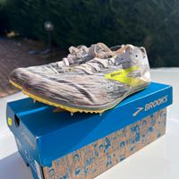 Scarpe chiodate Brooks 41