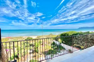 Riva Marina, appartamento sulla spiaggia