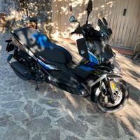 Bmw c400 x