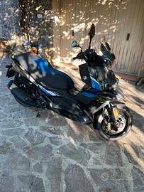Bmw c400 x
