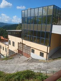 Locale comm.posizione centrale