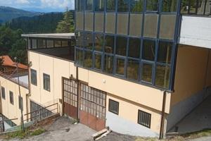 Locale comm.posizione centrale