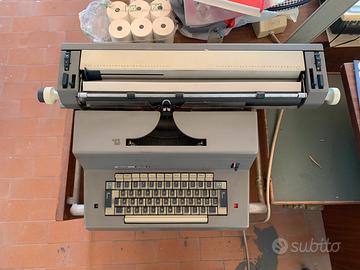 Macchina olivetti