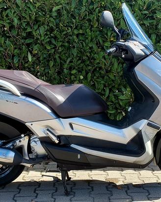 Yamaha X-Max 250 - 2009