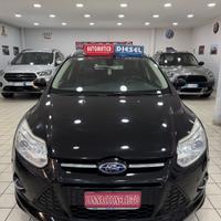 Ford Focus titanium automatica 2014 150 mila km