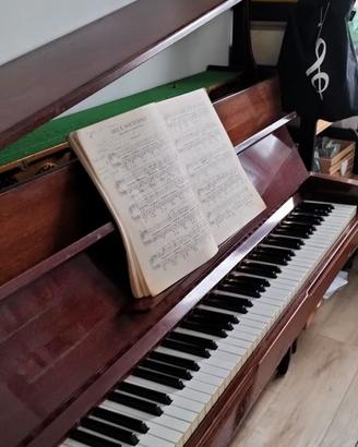 Pianoforte Yamaha