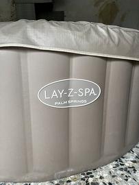 Piscina idromassaggio Layz spa