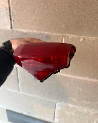Fanale posteriore yamaha fz6