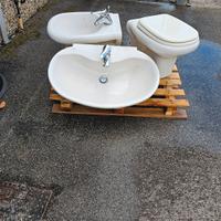 tris wc + bidet + lavandino sospesi