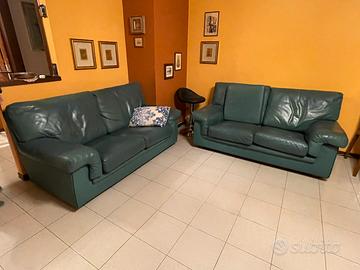 Divano doppio in pelle a due posti