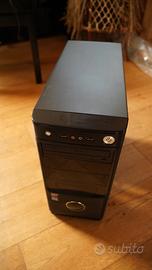 Computer fisso da gaming a basso rendimento