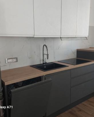 Cucina moderna lineare
