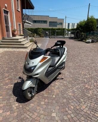 Yamaha Majesty 250 (2004)