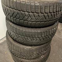 215 55 17 invernali Pirelli