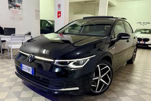 Volkswagen Golf 2.0 TDI 150 cv dsg tetto 23.000km