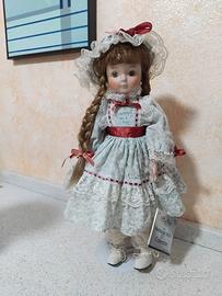 Bambole in porcellana