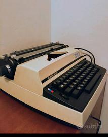 macchina da scrivere vintage 