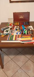 Materiale per la scuola.