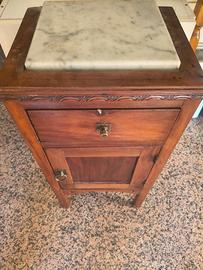 comodino d'epoca 