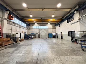 CAPANNONE A OSIO SOTTO